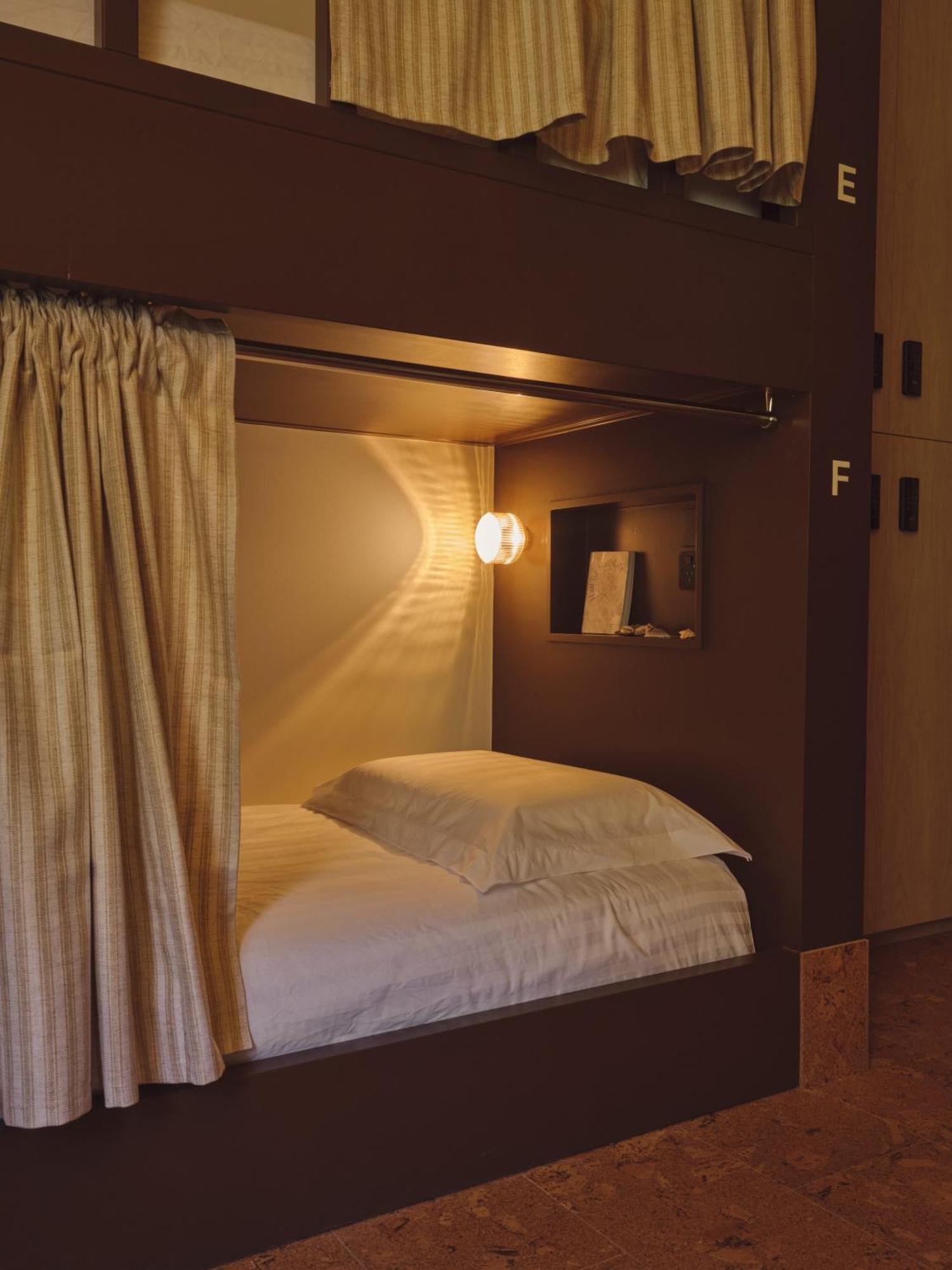 Halse Albergue Noosa Heads