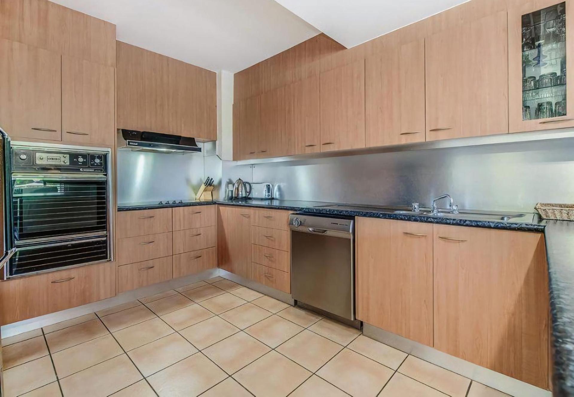 Apartamento Unit 9 Viewcrest 3 Bedroom 24 Viewland Drive *
