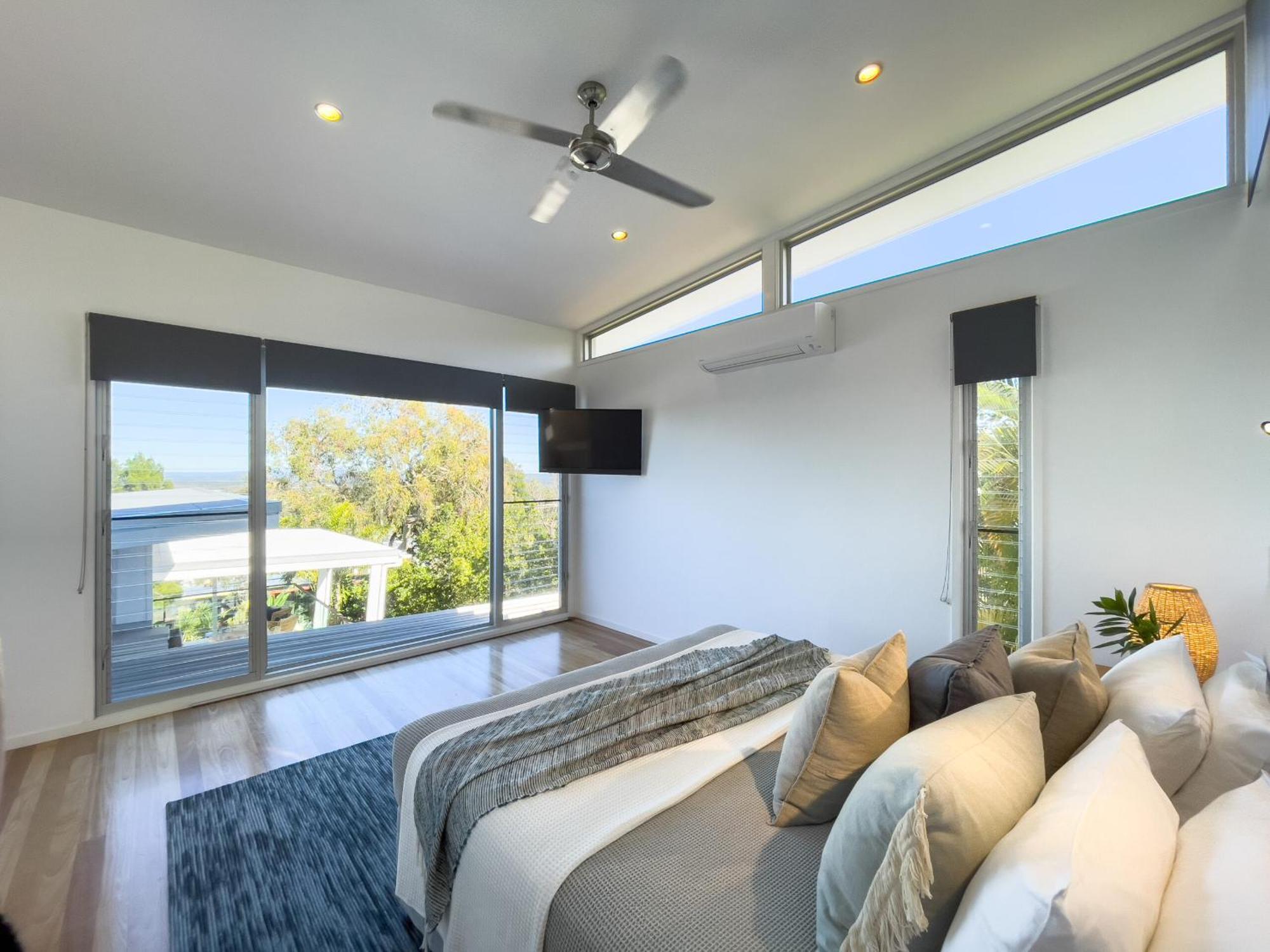 Stunning Views, Private Pool Near Hastings St Holiday home