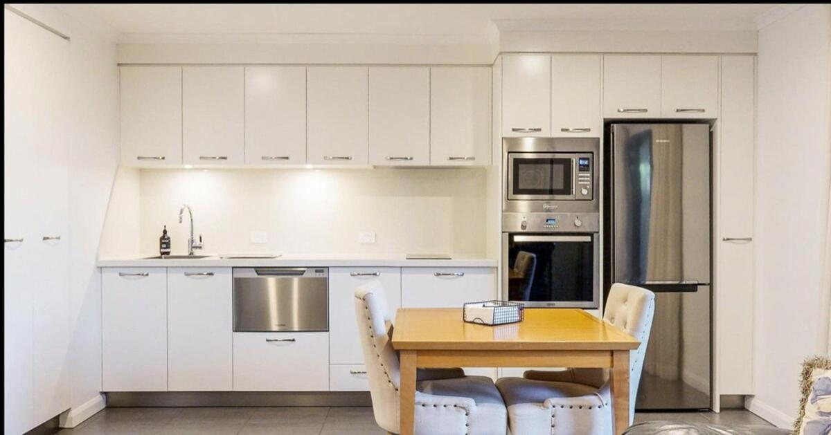 Modern Private * Noosaville