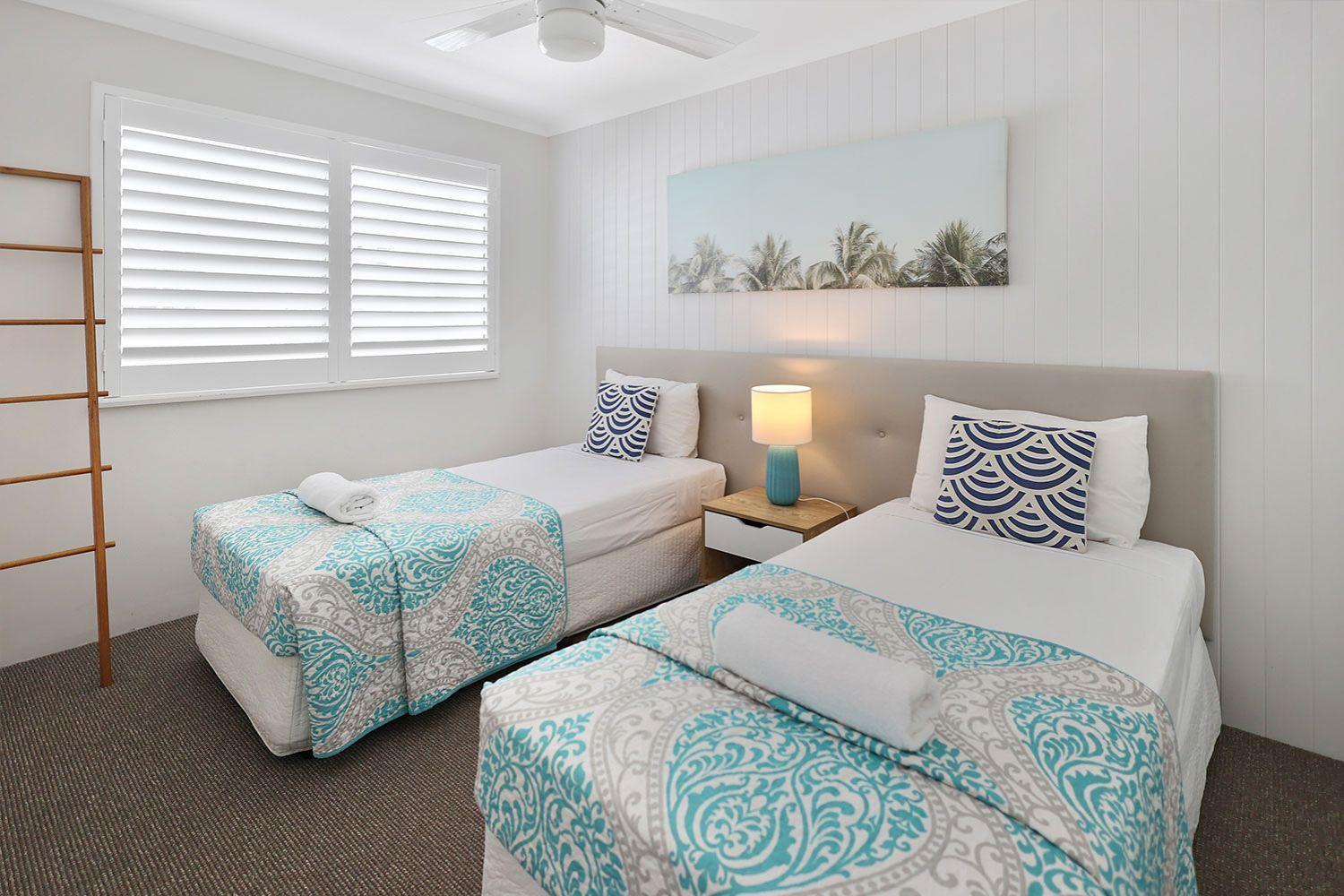 Noosa Place 4*