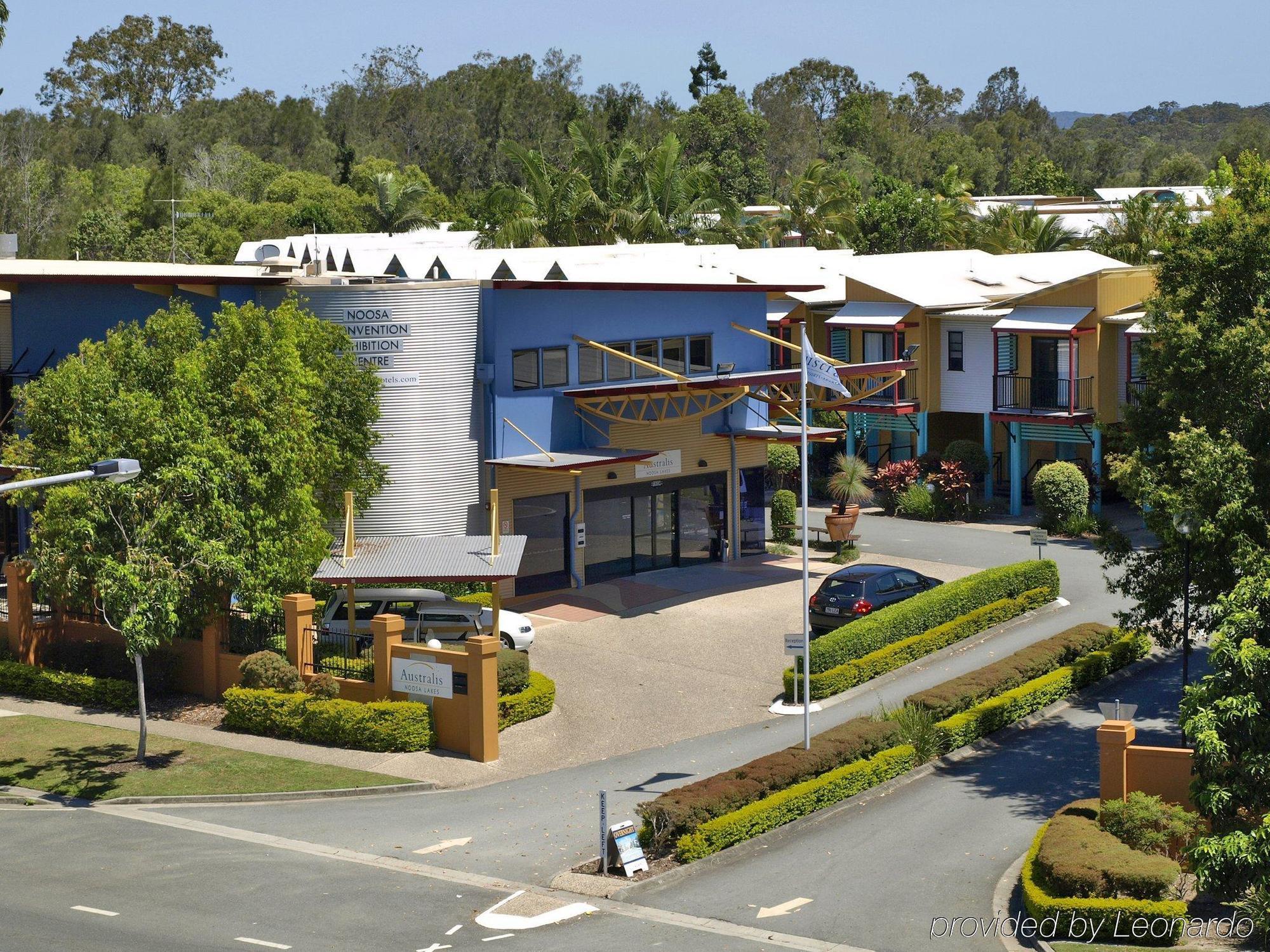 Noosa Lakes Resort