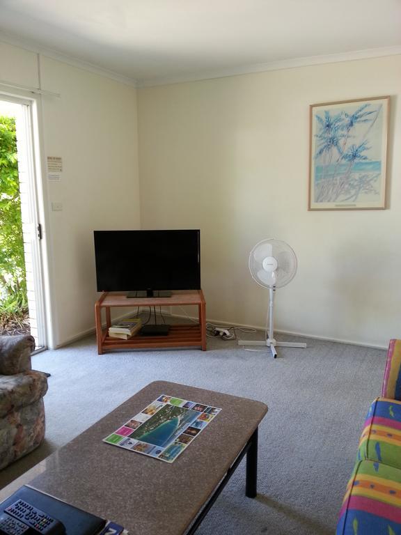Sandy Court Holiday Units Motel 3*