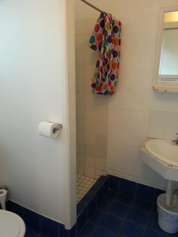 Sandy Court Holiday Units Motel Noosaville