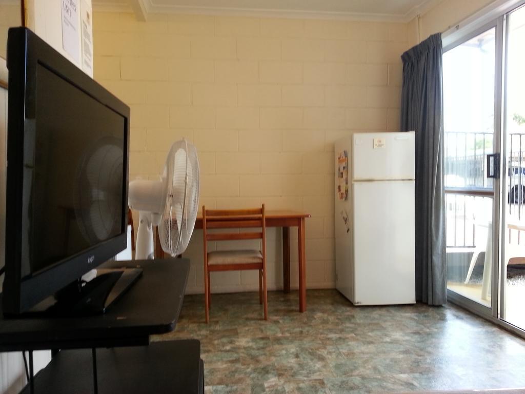 Sandy Court Holiday Units Noosaville