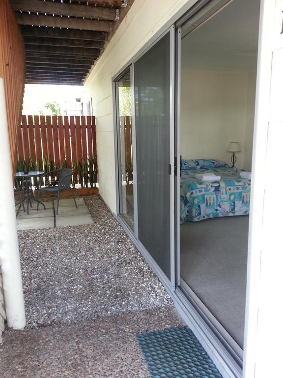 Sandy Court Holiday Units Motel 3*