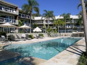 Aparthotel Shores 4*