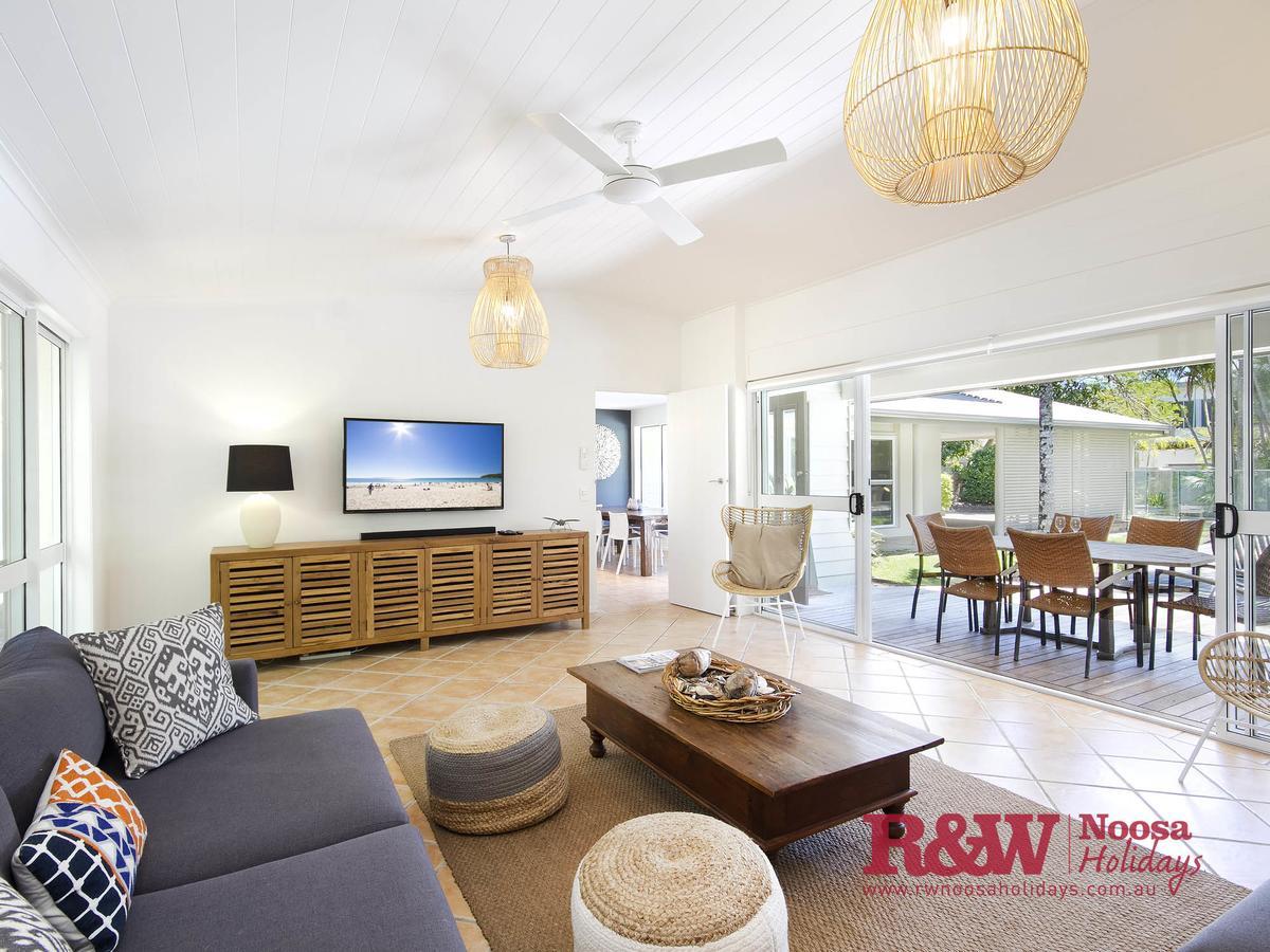 Modern Oasis In Noosa Heads *