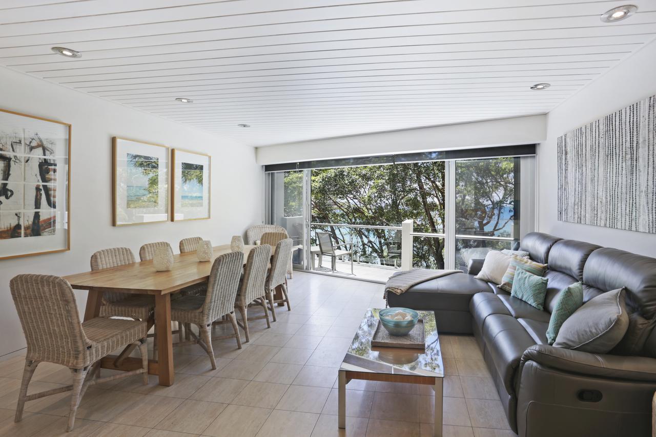 Little Cove Court Aparthotel