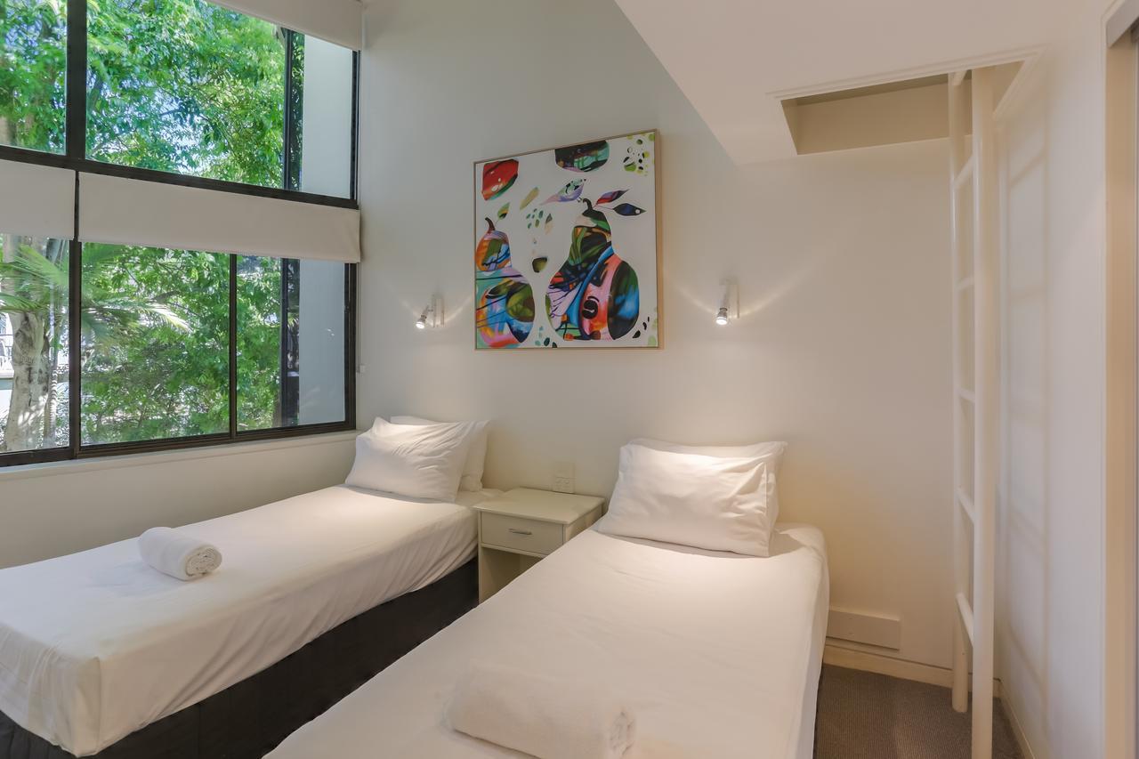 Little Cove Court Aparthotel