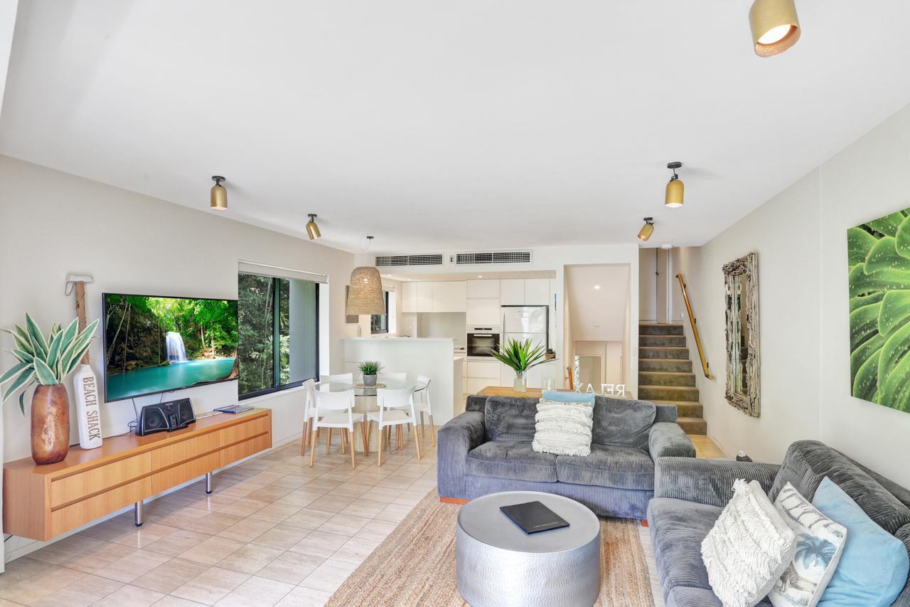 Little Cove Court Aparthotel