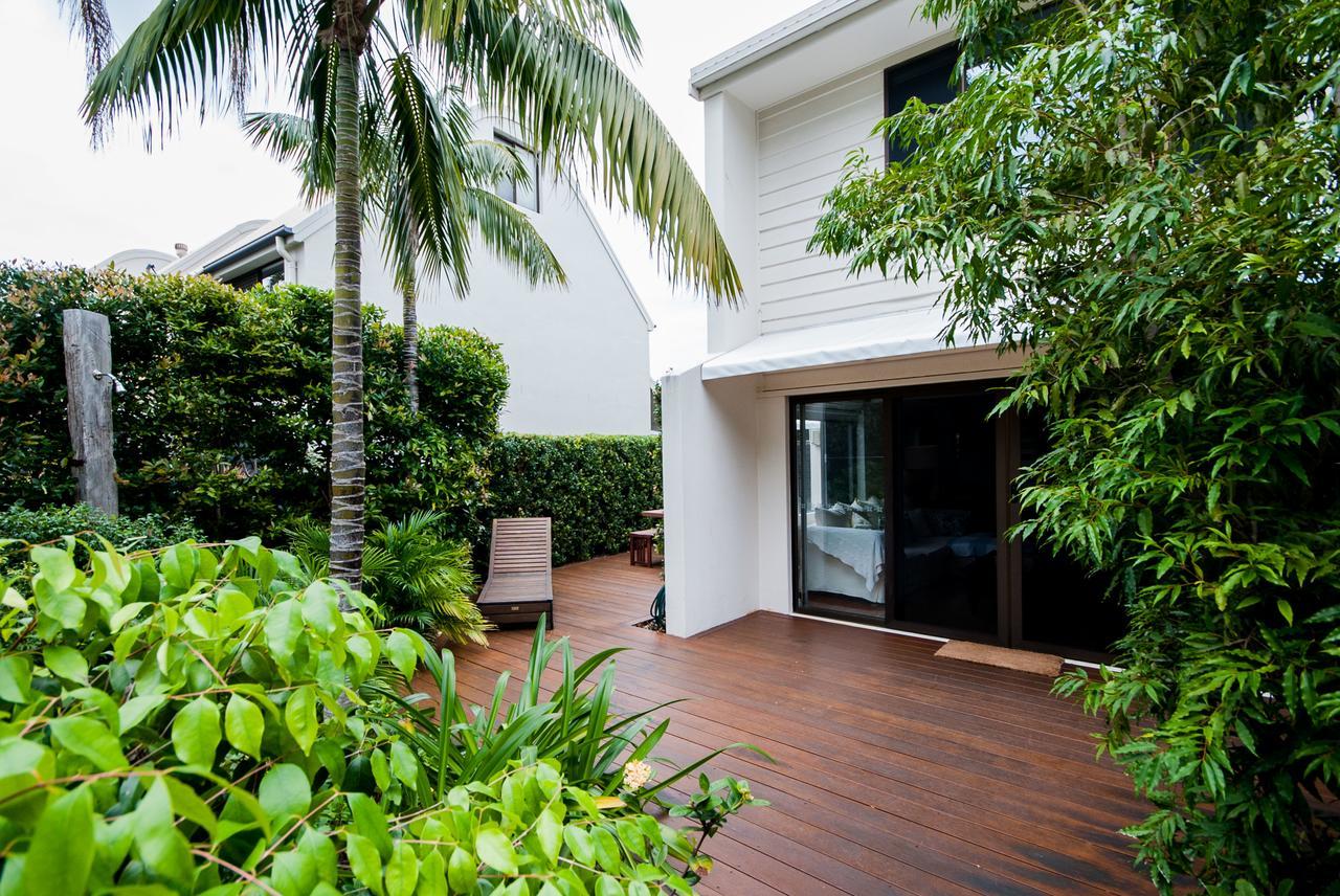 Barbados Noosa * Noosaville