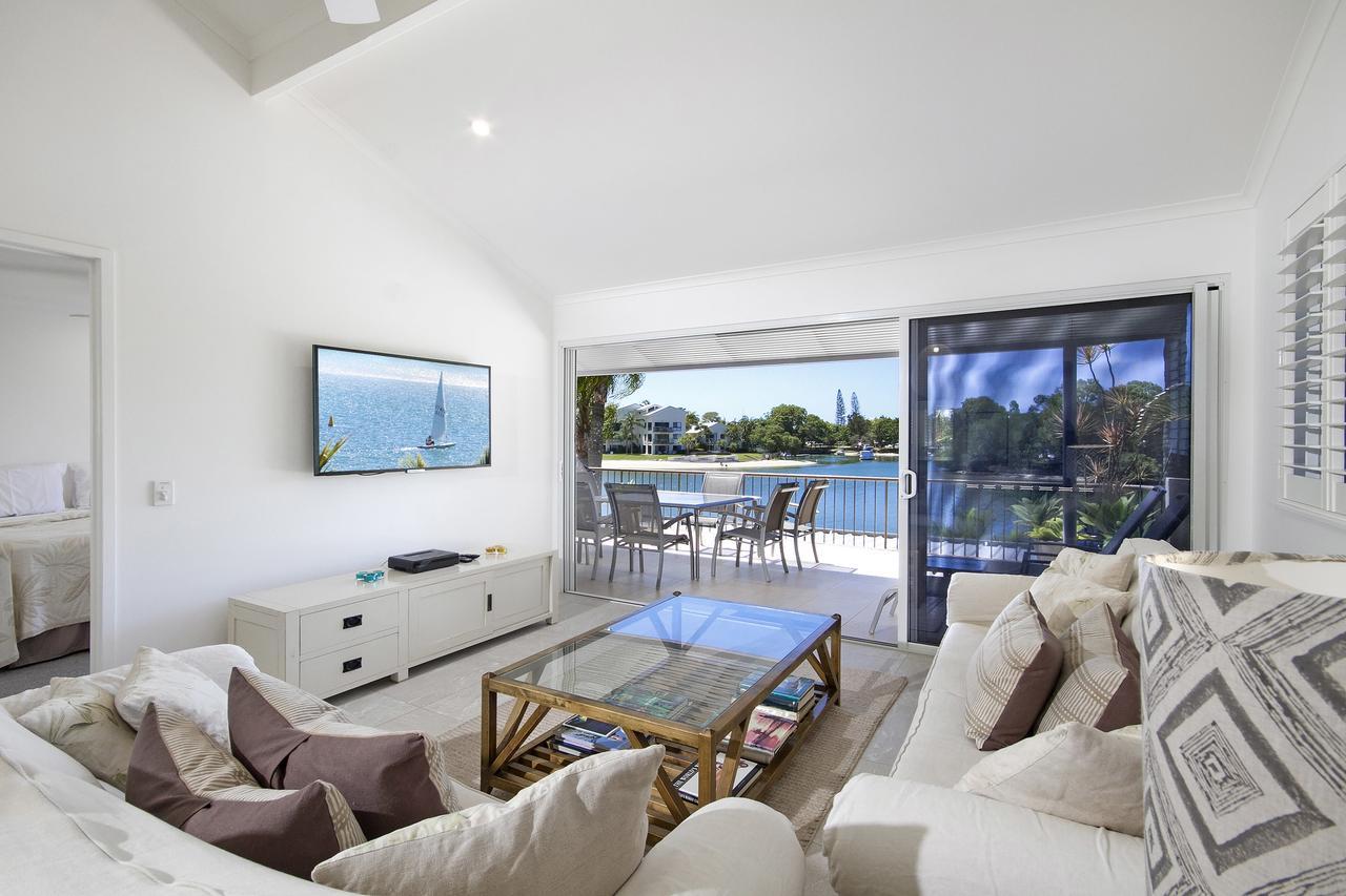 Noosa Haven 12 Riverfront Elegance Holiday home Noosaville
