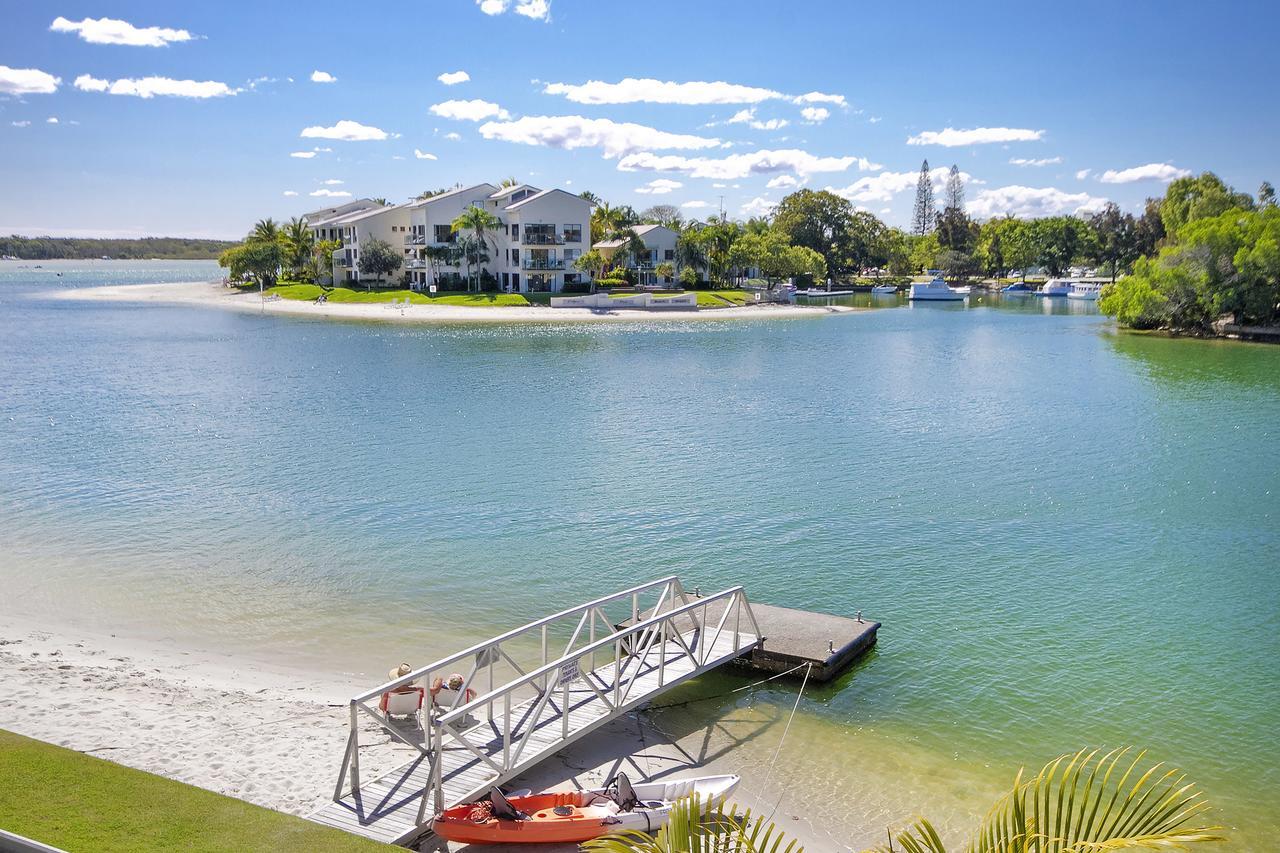 Noosa Haven 12 Riverfront Elegance