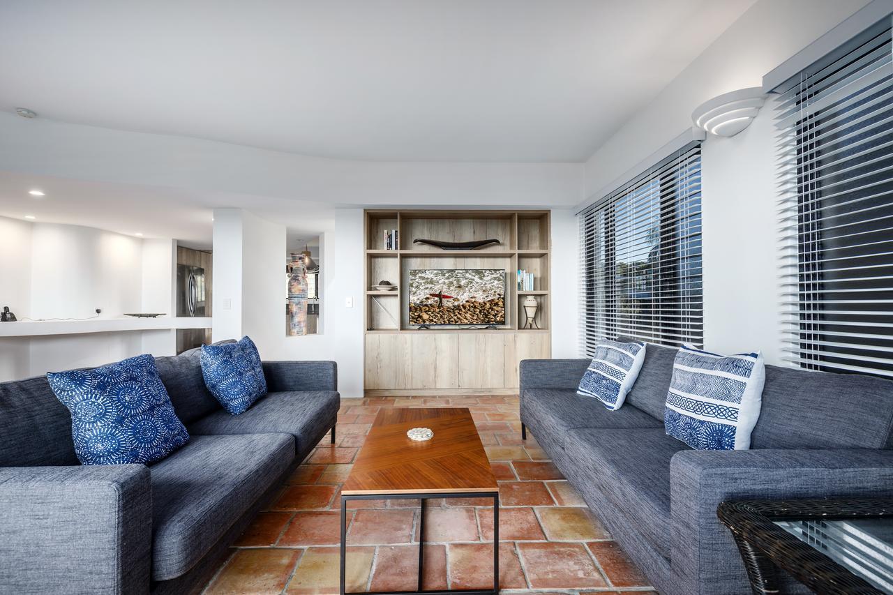 Tuscan Inspired Townhouse Minutes From The * Sunshine Beach