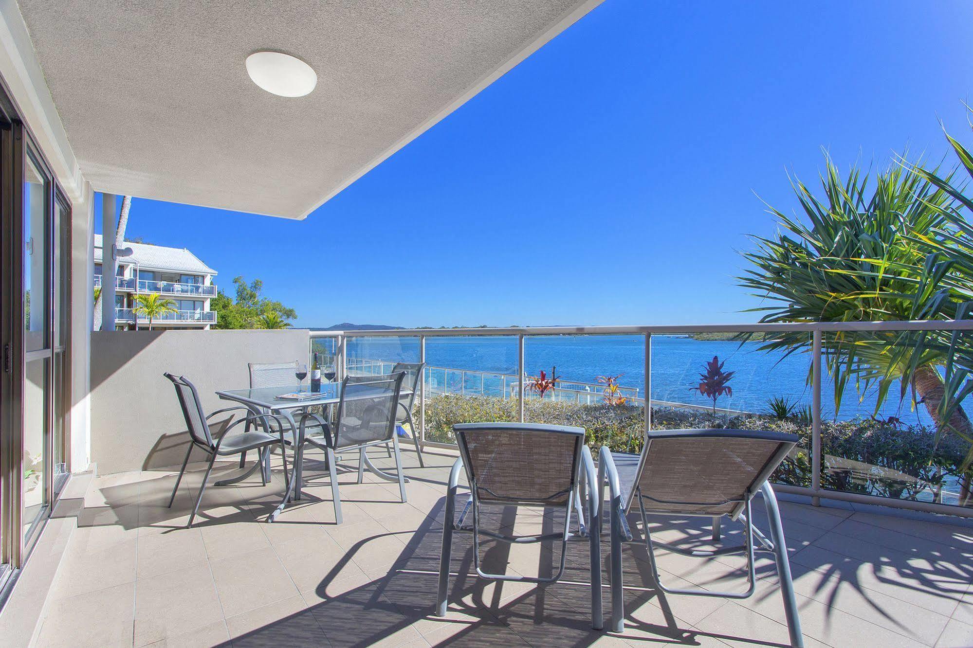 Shores Aparthotel 4*
