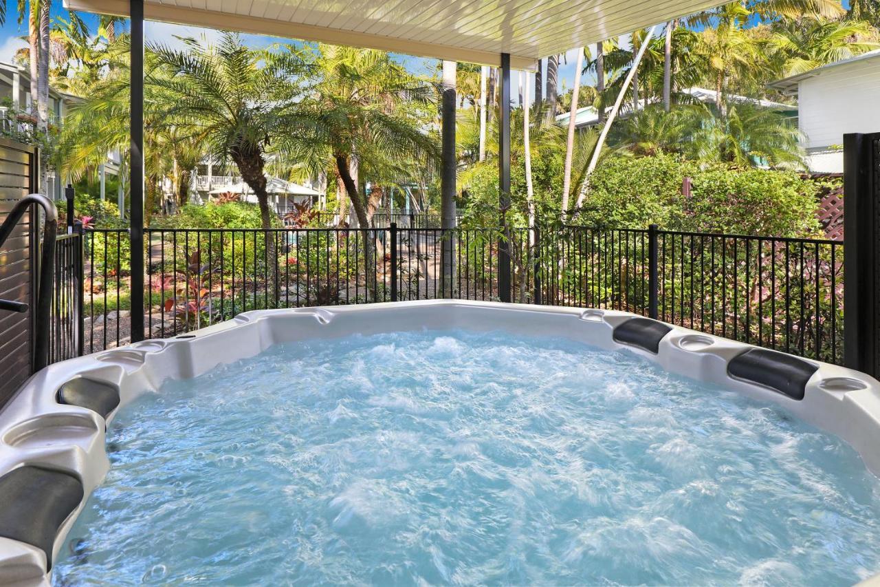 Coral Noosa Resort