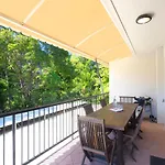 Kookaburra Lodge 4 Little Cove Road 8