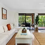 Corona St Secluded Sunshine Beach Duplex With Private Pool