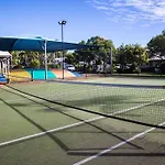 1 Bedroom Ground Level Unit In Noosaville Resort