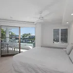 Peaceful Riverside Living, Noosa Heads