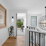 Style On Sound Luxury Home Noosa