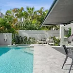 Style On Sound Luxury Home Noosa