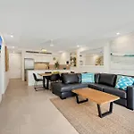 Headland Views Apartments