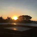 Noosa Apartment With Stunning Views Unlimited Wifi