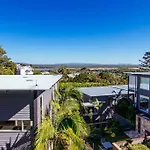 Noosa Apartment With Stunning Views Unlimited Wifi