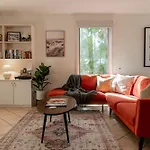 Cute Little Cove Gem…Walking Distance To Beach!