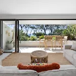 Cove Point 5 Stylish Cove Escape