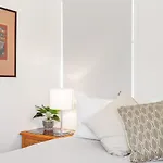 Noosa Unit
