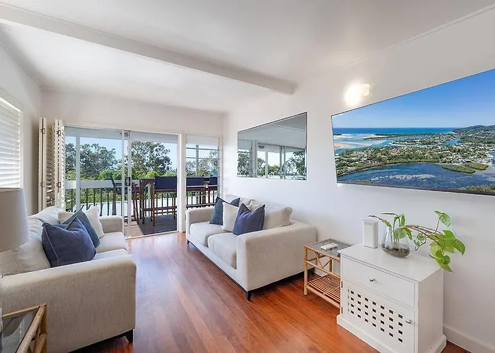 Serenity By The Sea 2-Bd Ocean Glimpse, 200M Beach