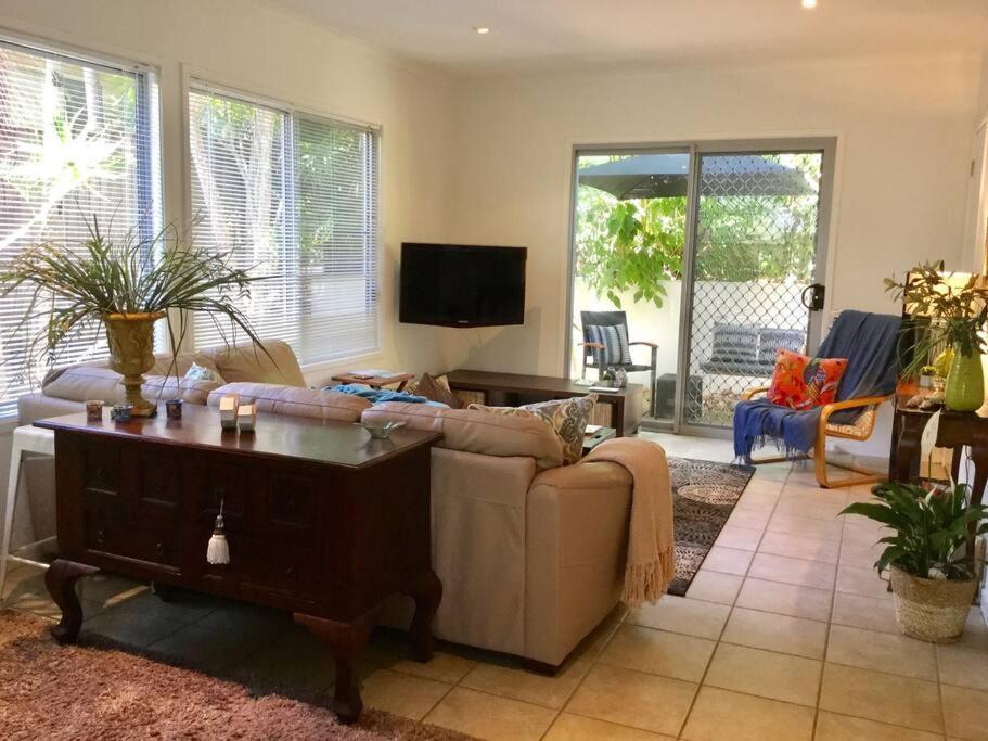 Hidden Oasis - Relaxing Getaway - Private Guest Pool