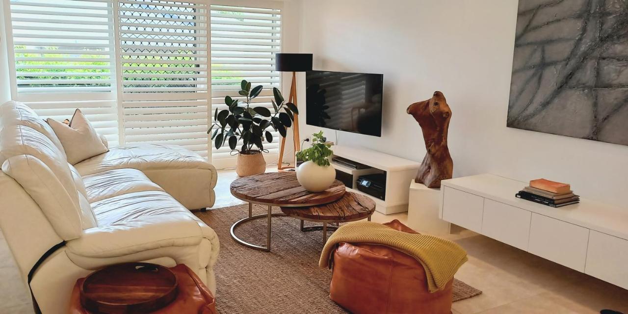 Ocean Sounds Apartment