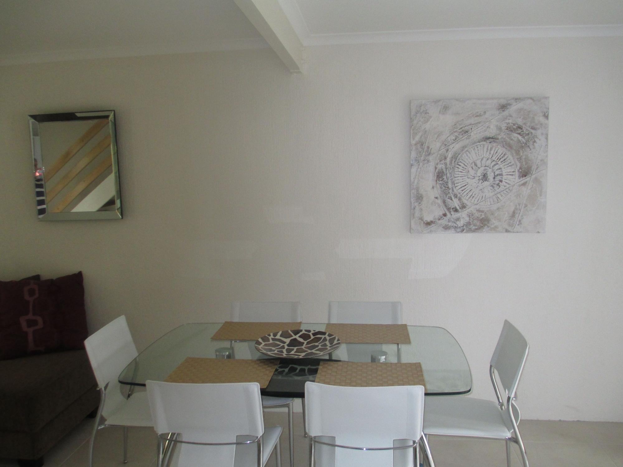 Nautilus Noosa