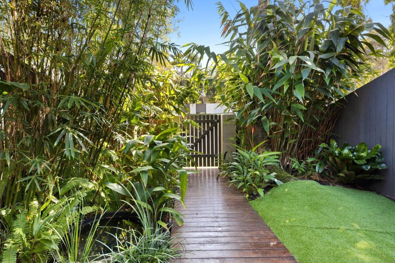 Apartment Stylish Townhouse, Private Courtyard Walk To Noosaville