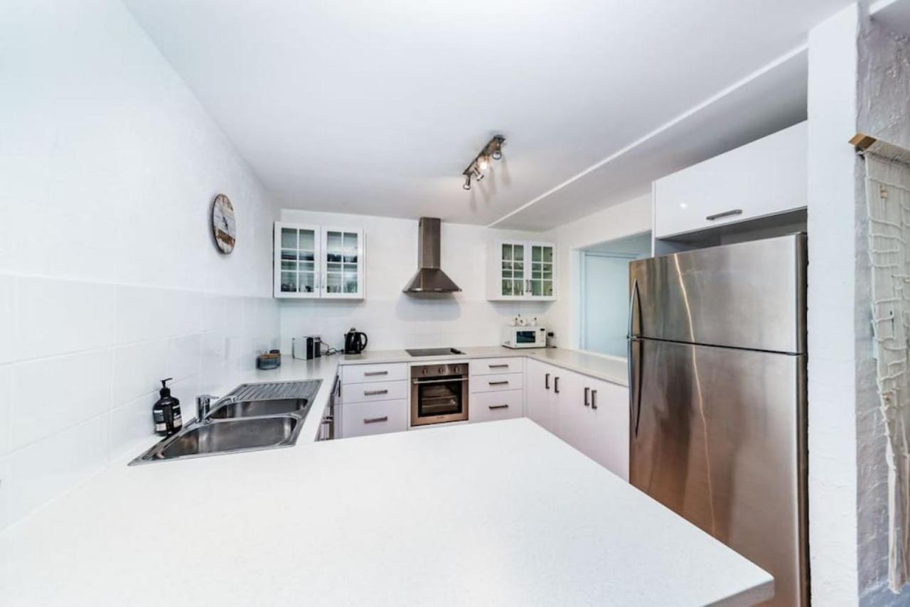 Apartment 16kat Style, Great Location, Pet Friendly *