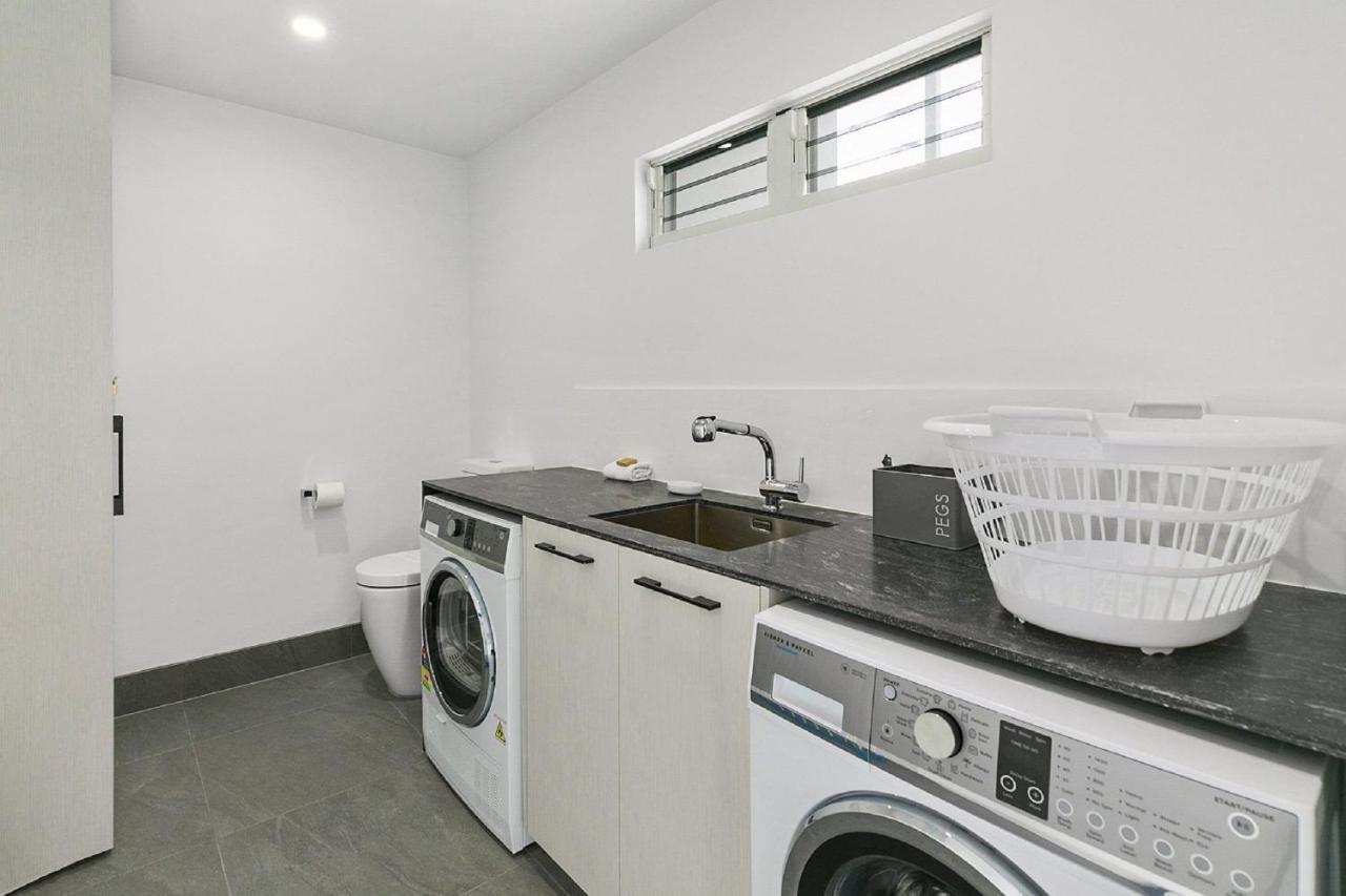 Apartment North Facing Unit 2 13 Angler Street Noosa Heads