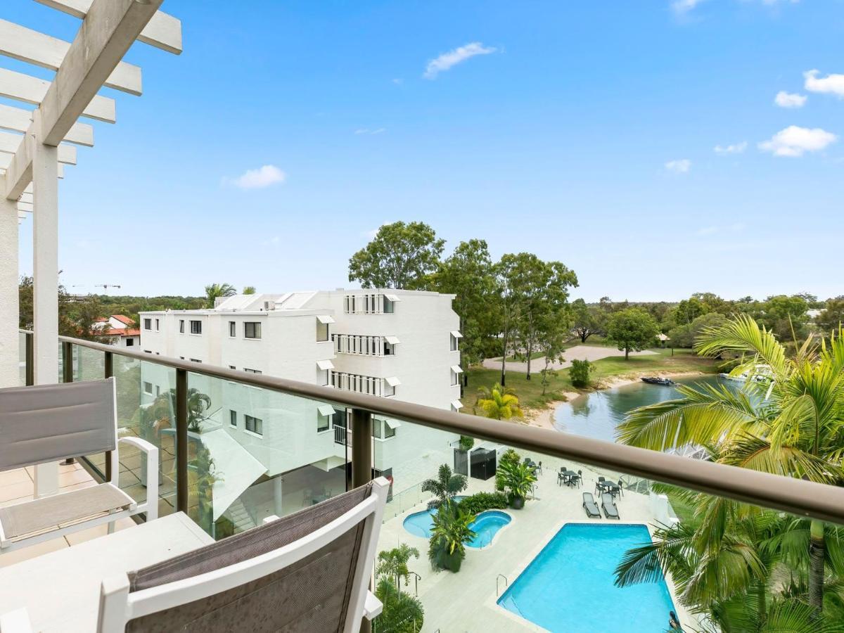 21 1 Quamby Place *