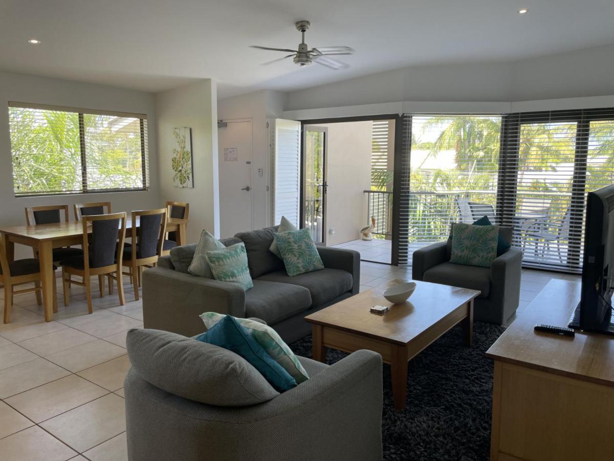 Cockleshell10 7 Tropical With Pool Area Apartment Noosaville