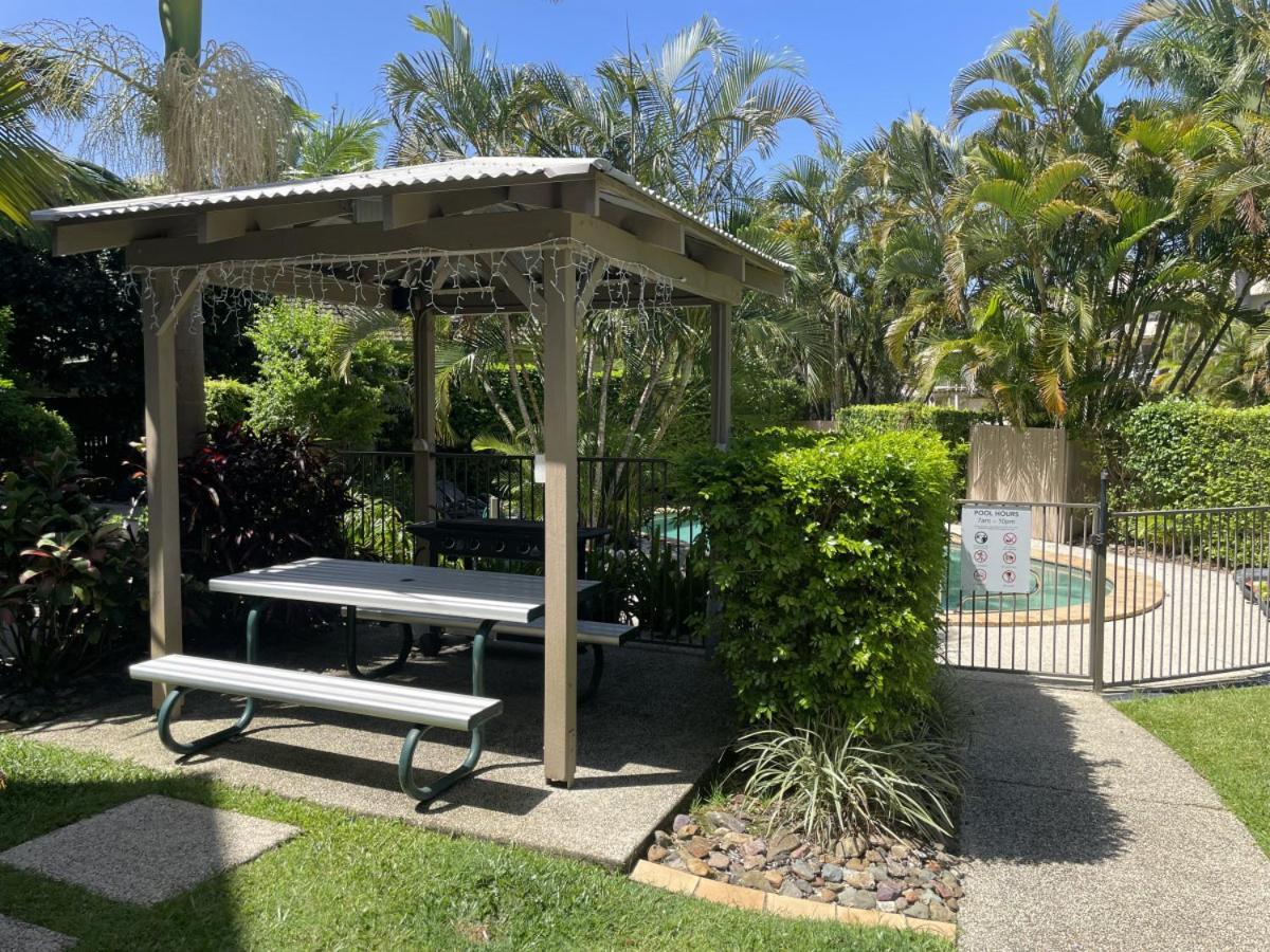 Cockleshell10 7 Tropical With Pool Area Noosaville