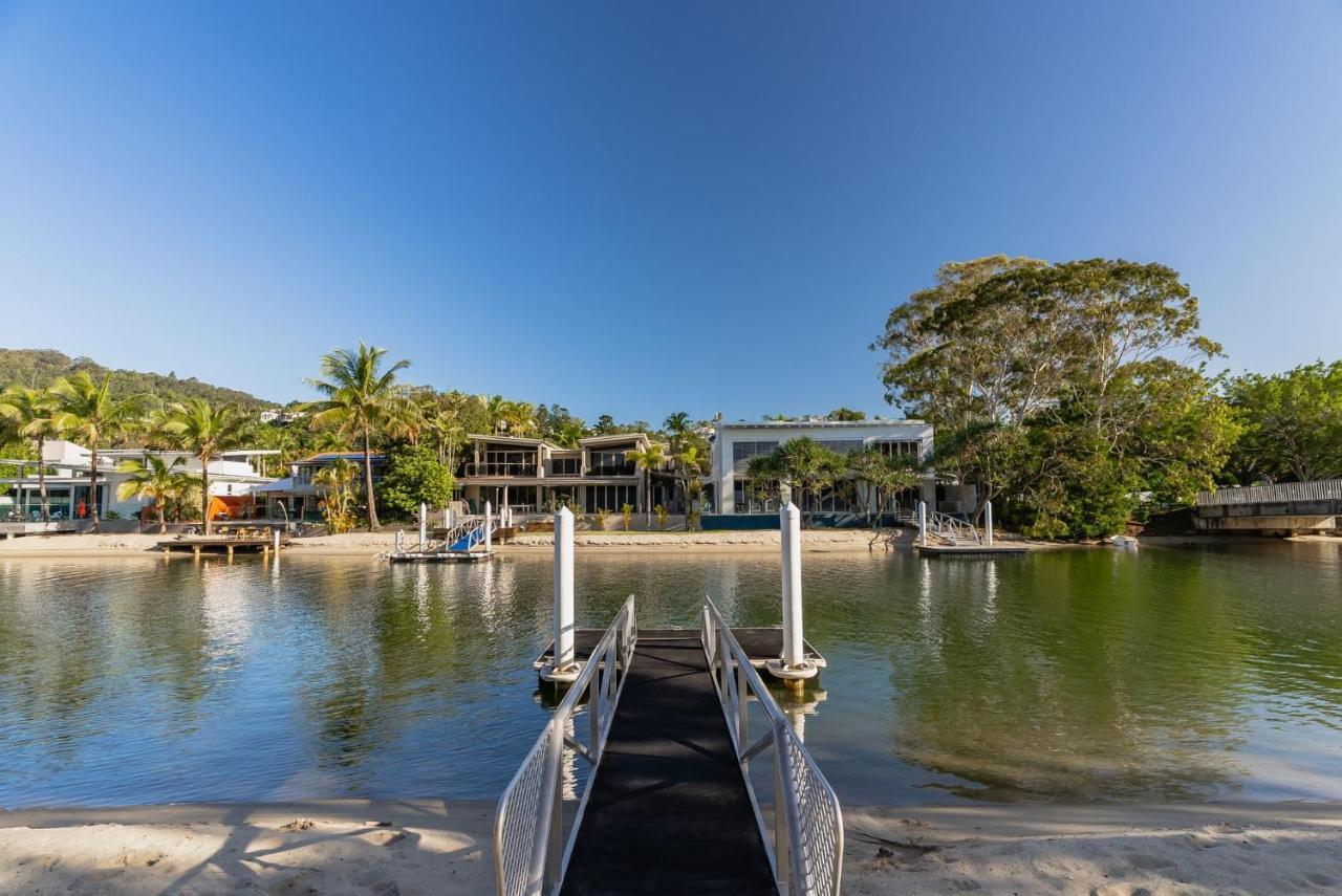 Riverfront 2 Bedroom Penthouse, Steps From Hastings Street - By