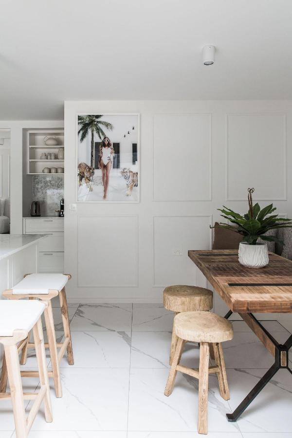 One Marola Is Stylish Privacy In Paradise * Noosa Heads