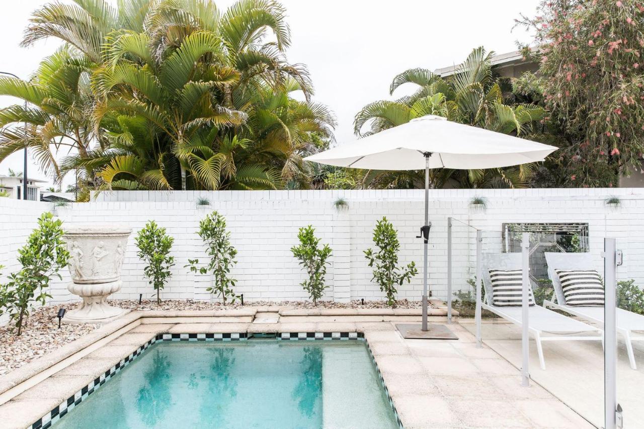 Villa One Marola Is Stylish Privacy In Paradise Noosa Heads