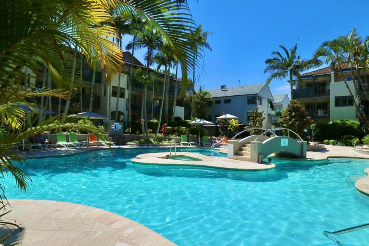124 Hastings Street 2 Bedroom Walk To The Beach Apartment *