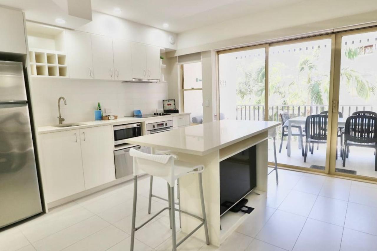124 Hastings Street 2 Bedroom Walk To The Beach Noosa Heads