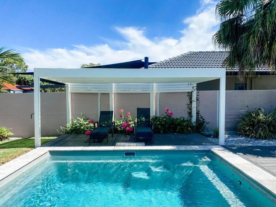 Perfect Noosa Pad With Pool Holiday home