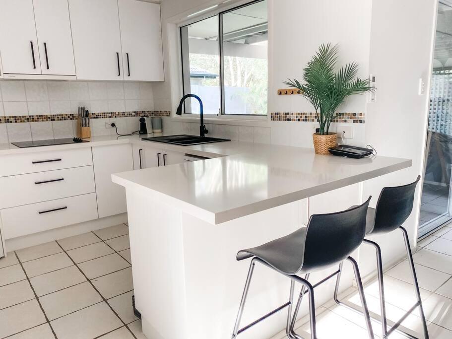 Holiday home Perfect Noosa Pad With Pool Noosaville